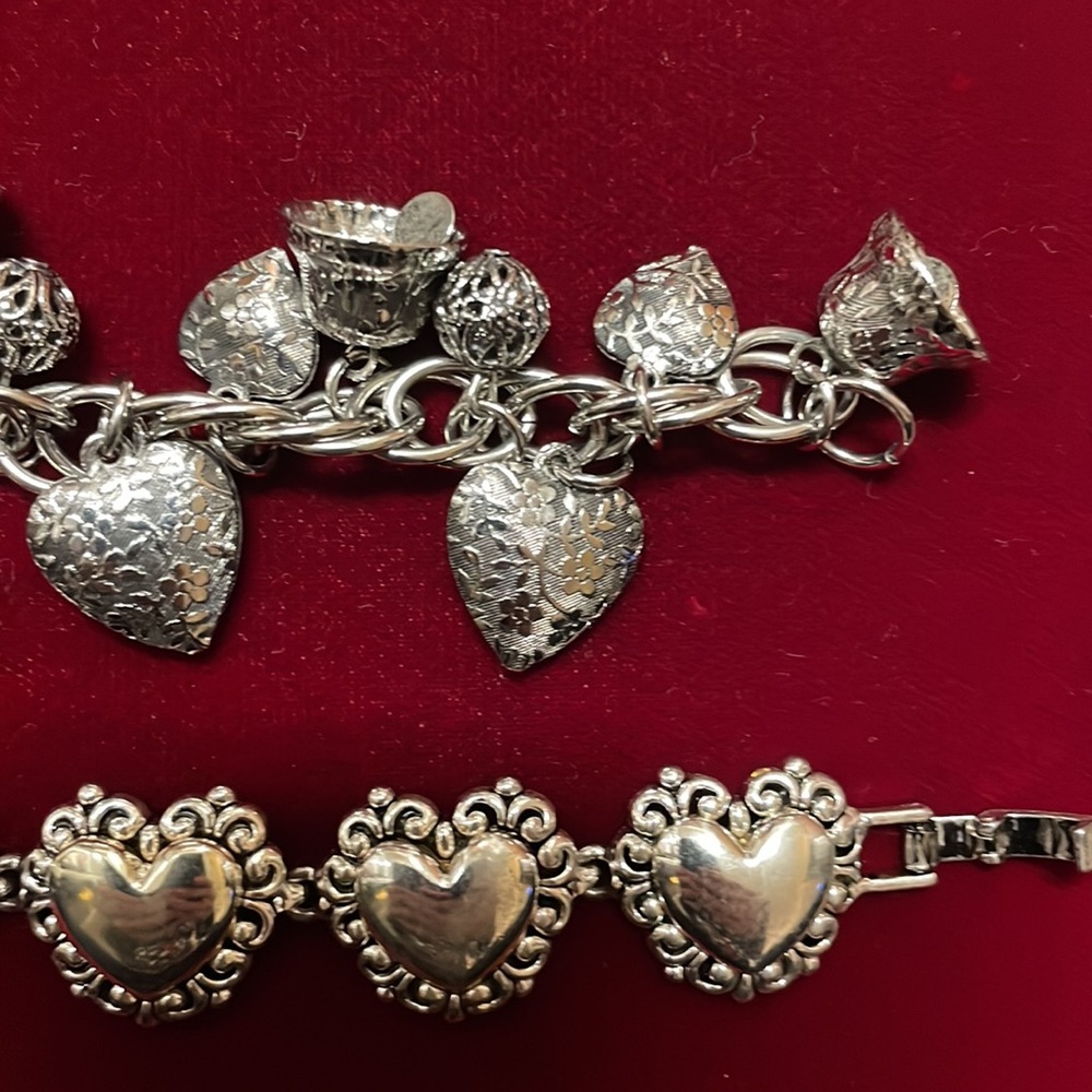 Two Vintage Heart Bracelets - Picture 5 of 6